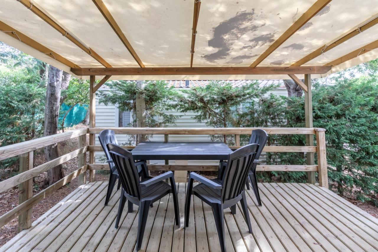 Camping Lou Cabasson Bormes-les-Mimosas Exterior foto